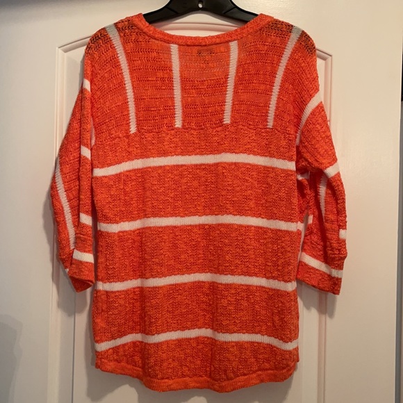 🧡Knit Sweater🧡 - Picture 2 of 4